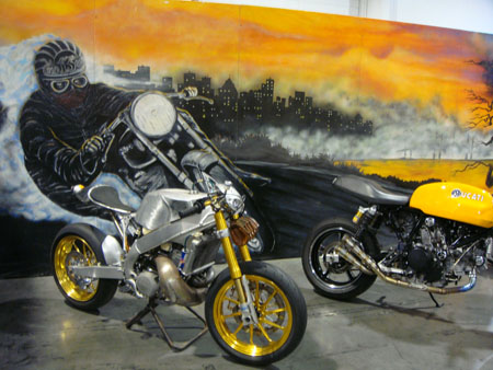 sema09_5-040